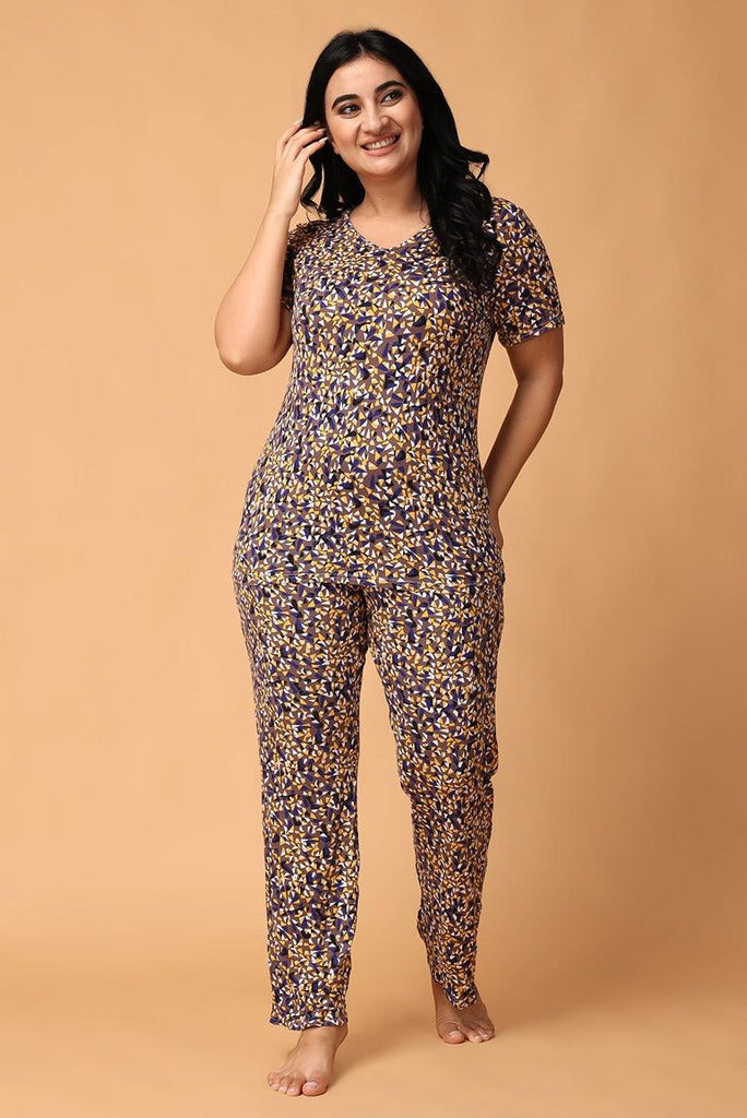 Model wearing Viscose Lycra Night Suit Set with Pattern type: Triangle-2