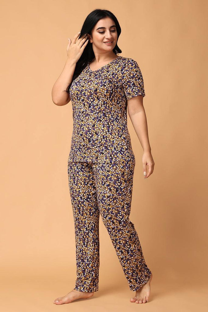 Model wearing Viscose Lycra Night Suit Set with Pattern type: Triangle-4