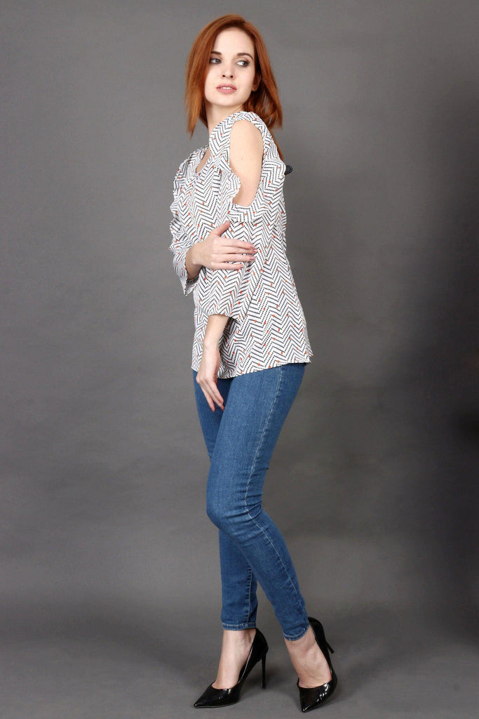 Model wearing Poly Crepe Top with Pattern type: Zig Zag-2