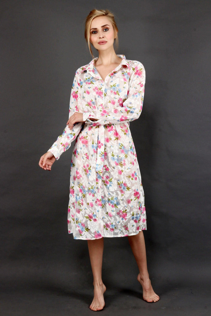 Model wearing Polyster Georgette Midi Dress with Pattern type: Floral-4