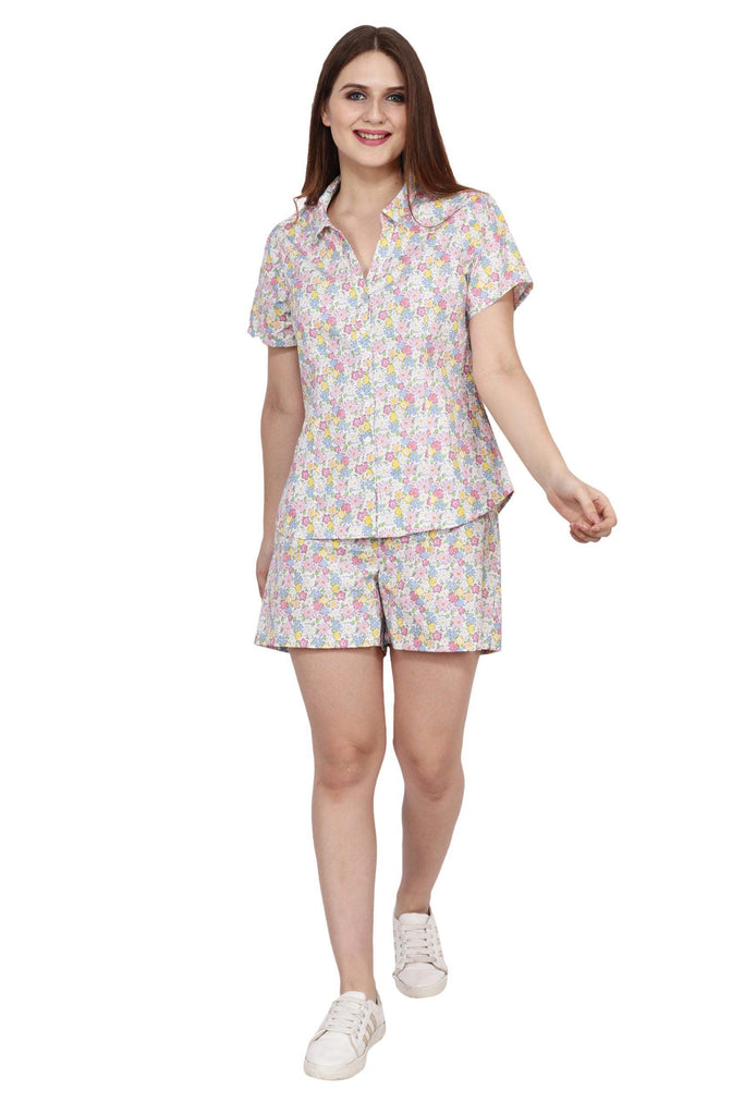 Model wearing Cotton Poplin Night Suit Set with Pattern type: Floral-1