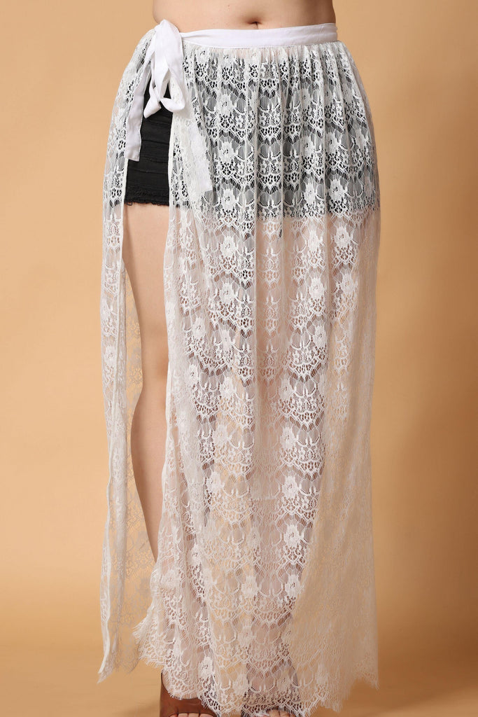 Model wearing Chiffon Net Maxi Skirt with Pattern type: Solid-4