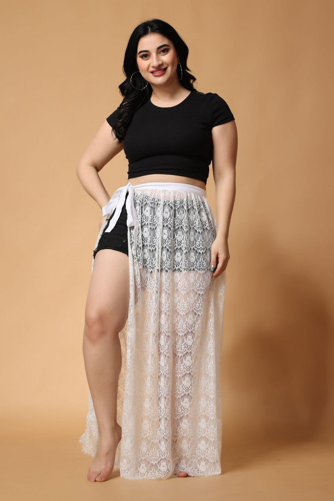 Model wearing Chiffon Net Maxi Skirt with Pattern type: Solid-8