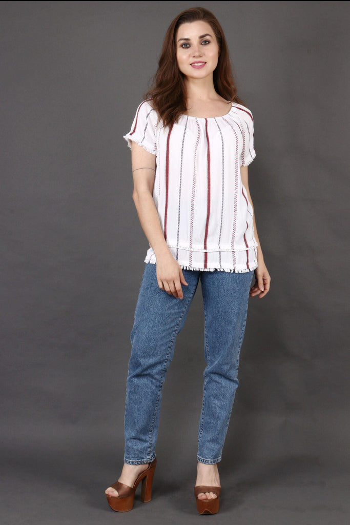 Model wearing Viscose Crepe Top with Pattern type: Small Print-5