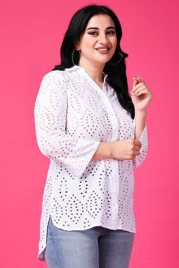 Model wearing Cotton Shirt with Pattern type: Solid-4